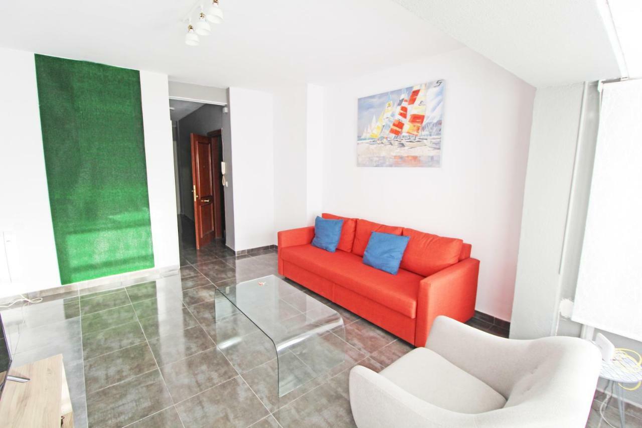 Centrico Y Espacioso Piso En Barrio Tranquilo Alicante Exterior photo